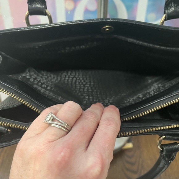 Kate Spade Mulberry Street Lise Satchel, EUC with COA - Picture 10 of 12